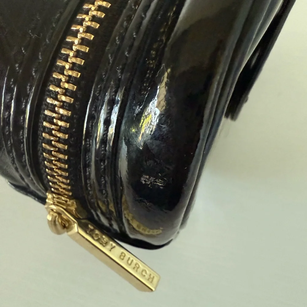 Tory Burch small patent leather zipper case